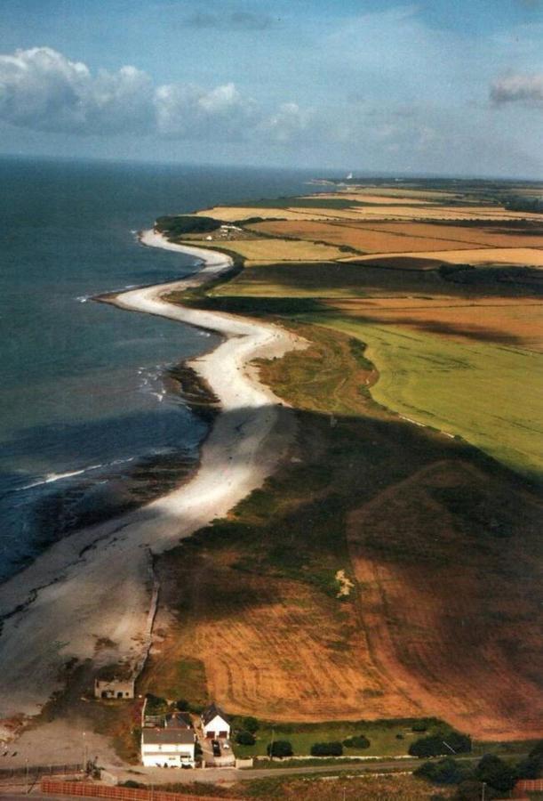 1-Bed Cottage On Coastal Pathway In South Wales Gileston エクステリア 写真