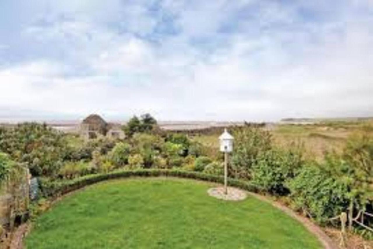1-Bed Cottage On Coastal Pathway In South Wales Gileston エクステリア 写真