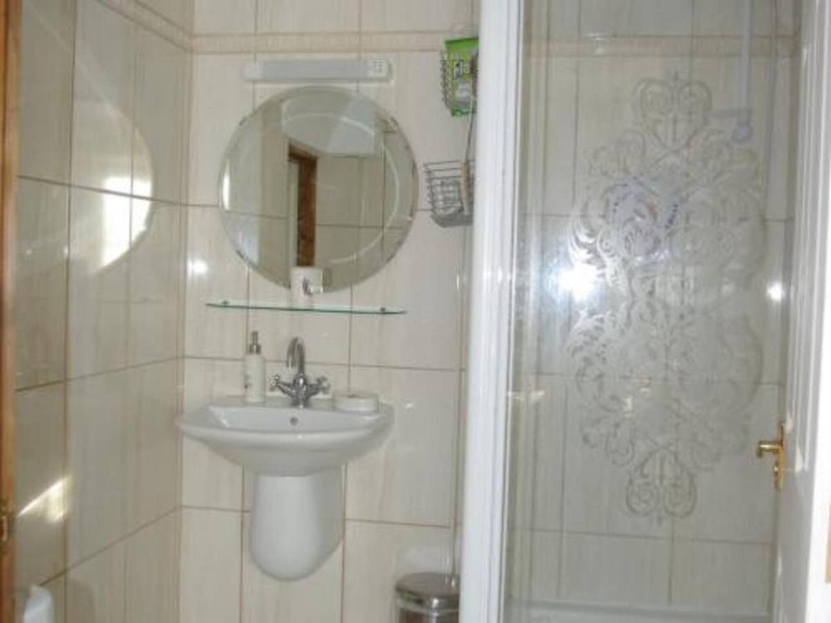 1-Bed Cottage On Coastal Pathway In South Wales Gileston エクステリア 写真
